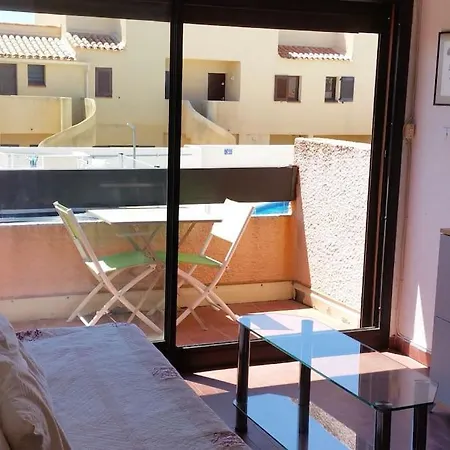 Апартаменты Studio Dans Village Naturiste Pres De La Plage Лёкат